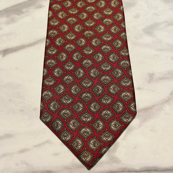 Tom James 100% Silk Geometric Tie - Picture 6 of 6